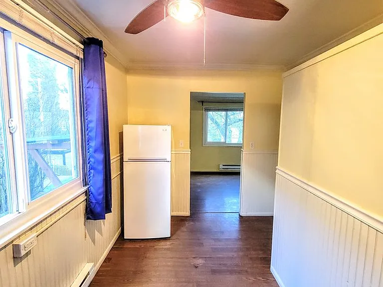815 15th Ave E #2 — Photo 8