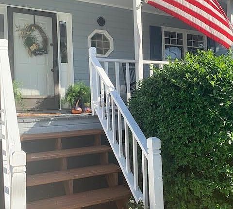 2nd image of 212 Vermont Dr NW #64