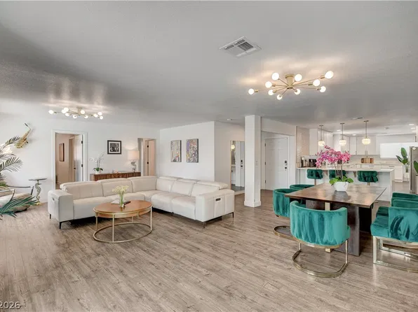 1305 S 16th St, Las Vegas, NV 89104