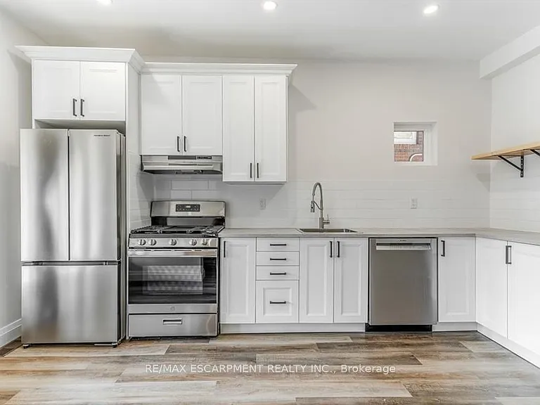 50 Burris St #1 — Photo 4