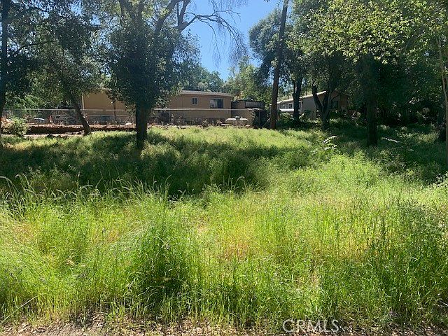 2nd image of 14245 Woodland Dr Lot 18-19