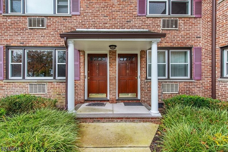 1st image of 741 Bloomfield Ave G1 #G1
