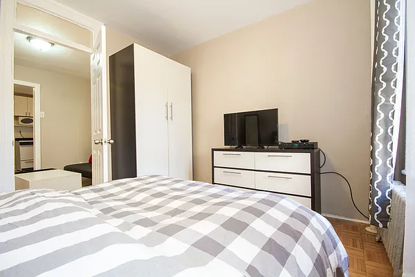 Rented by Alpha Properties NYC I LLC | media 20