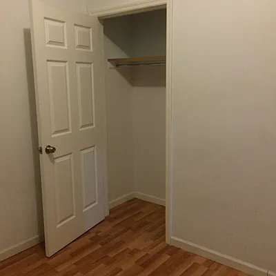 Rented by Nooklyn NYC LLC | media 40