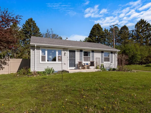 725 South Spring STREET, Port Washington, WI 53074