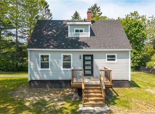 54 Duke St, Saint Stephen, NB E3L 2H3