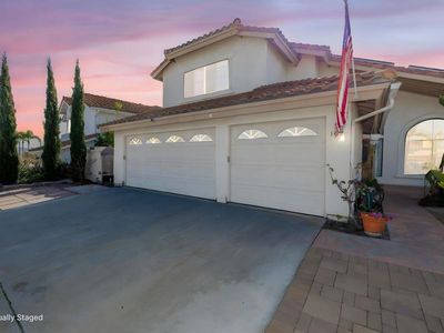 1977 White Birch Dr, Vista, CA, 92081