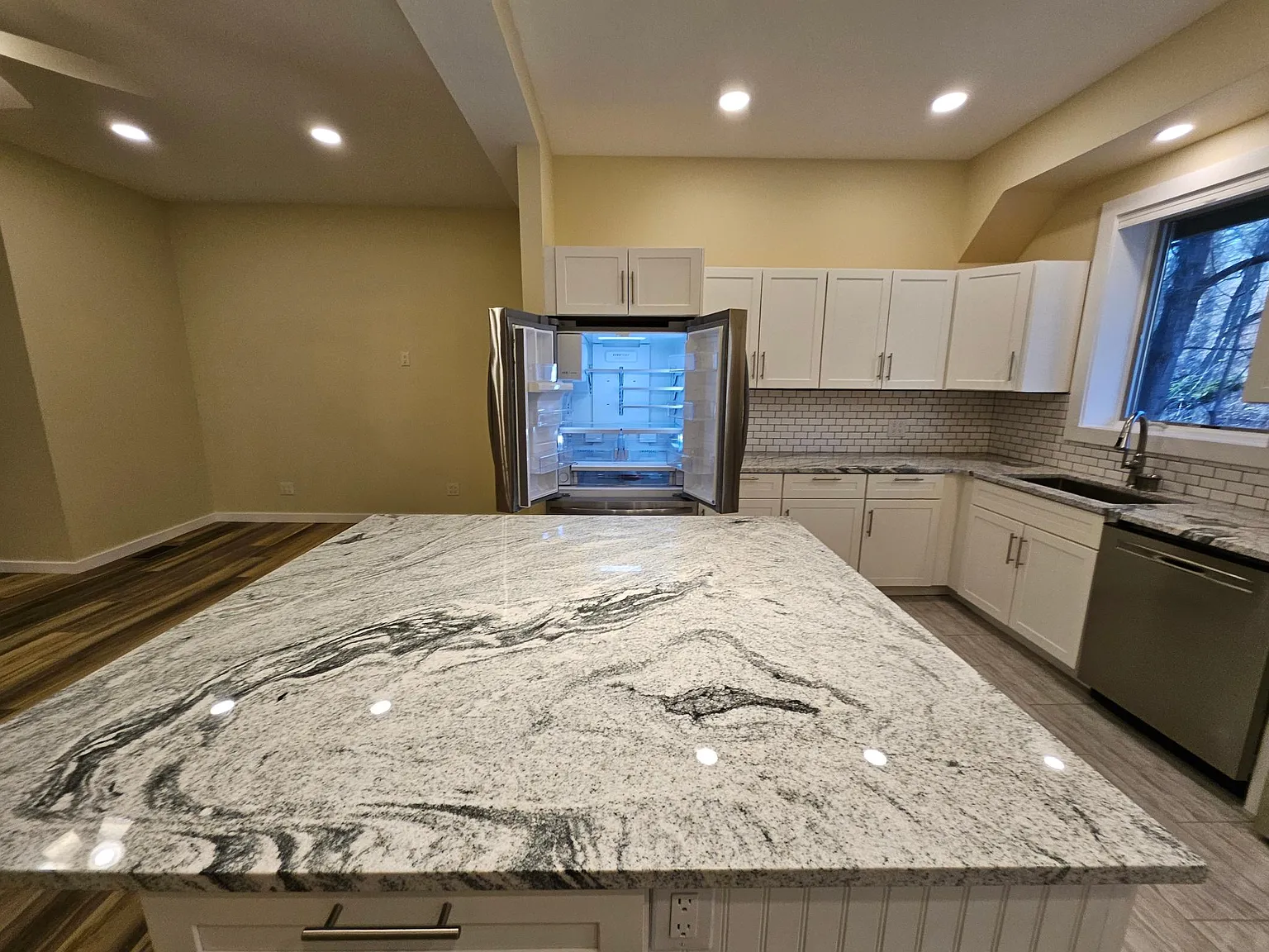 5401 Route 212 — Photo 2
