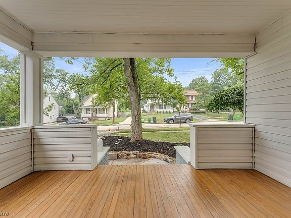 4th image of 26 Ennis Ave
