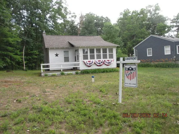 8732 S Spruce Ave, Newaygo, MI 49337