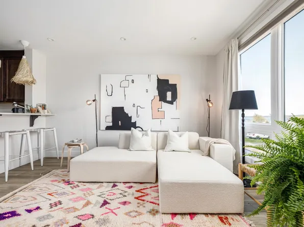 212 Gillis St #18, Traverse City, MI 49684