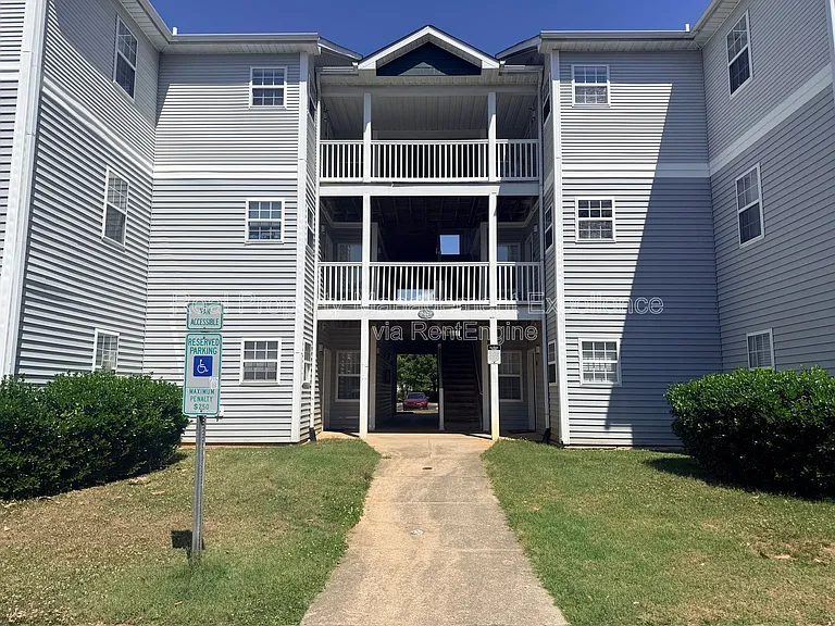 2031 Wolfmill Dr #103-A — Photo 17