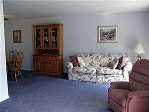 3rd image of 27918 Gardenia Dr