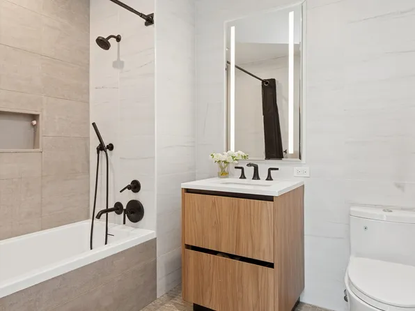 11 Hancock Place image 9 of 12