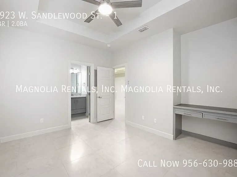 2923 W Sandlewood St #1 — Photo 14