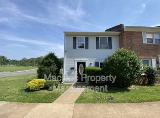200 Brighton Sq, Fredericksburg, VA 22401