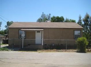 1614 Clarendon St, Bakersfield, CA 93307