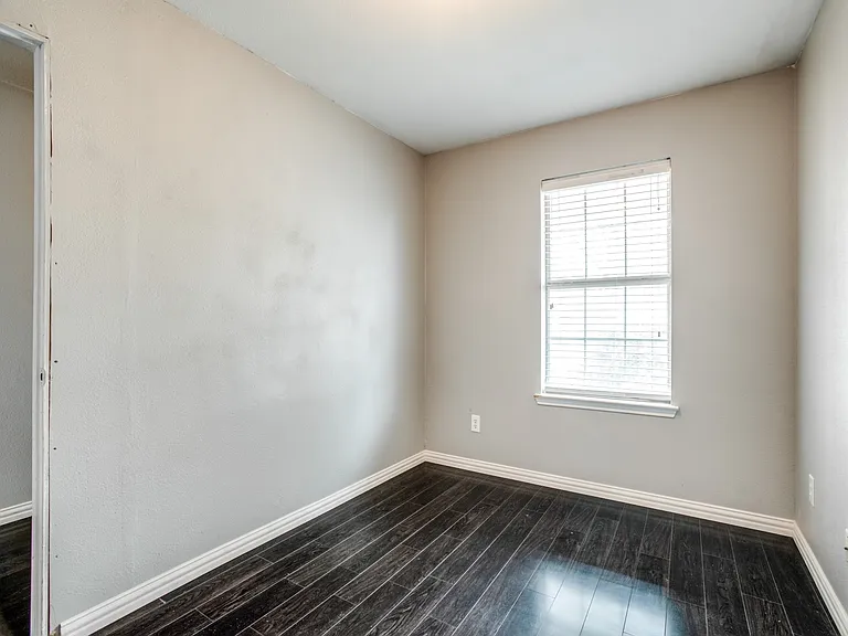 1213 Toledo Bend Dr — Photo 11