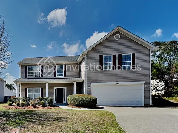 3935 Brushy Wood Dr, Loganville, GA 30052