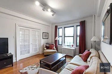 Rented by Bond New York