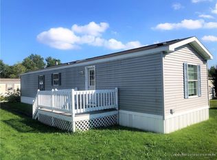 9 Anita St, Sabattus, ME 04280