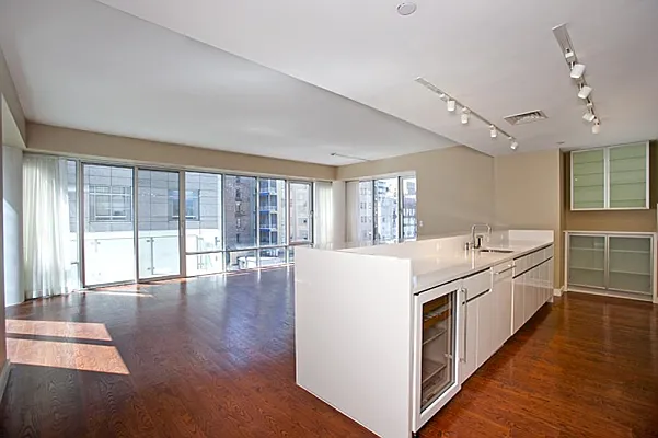 Rented by Olshan Realty | media 25