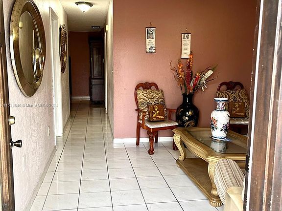 4th image of 9190 NW 114th Ter
