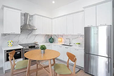 Sold by The InHouse Group