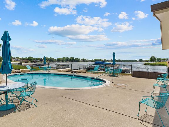 5th image of 2545 E Lakeshore Dr Unit A-71