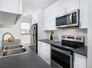 4981 Bathurst Street, Toronto, ON M2R 1Y5