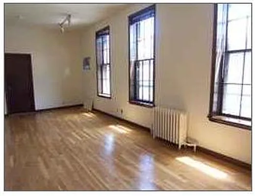 Rented by Citi Habitats | media 3