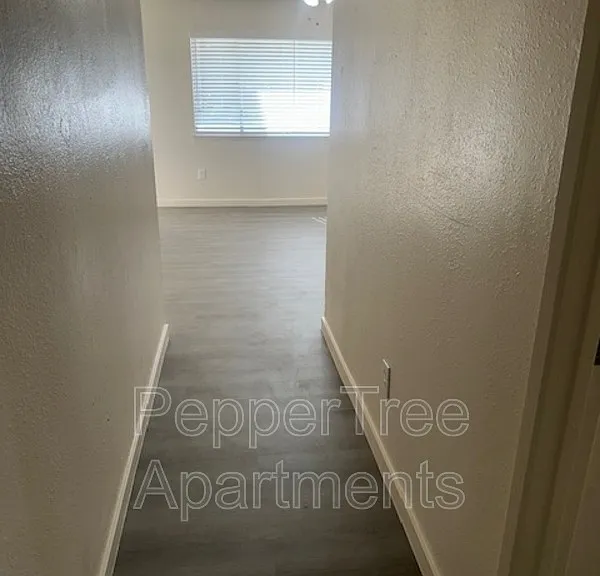 760 E Elm Ave #A — Photo 12