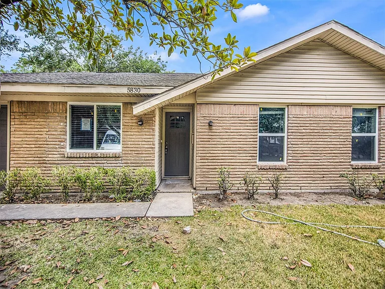 5830 Ettrick Dr — Photo 25