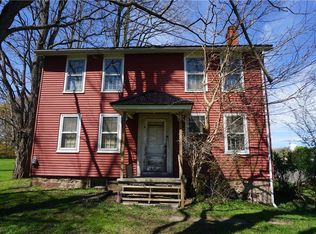 2096 Penfield Rd, Penfield, NY 14526