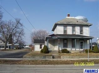 706 E State St, Huntington, IN 46750