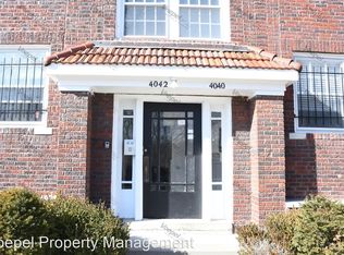 4042 Locust St #2N, Kansas City, MO 64110