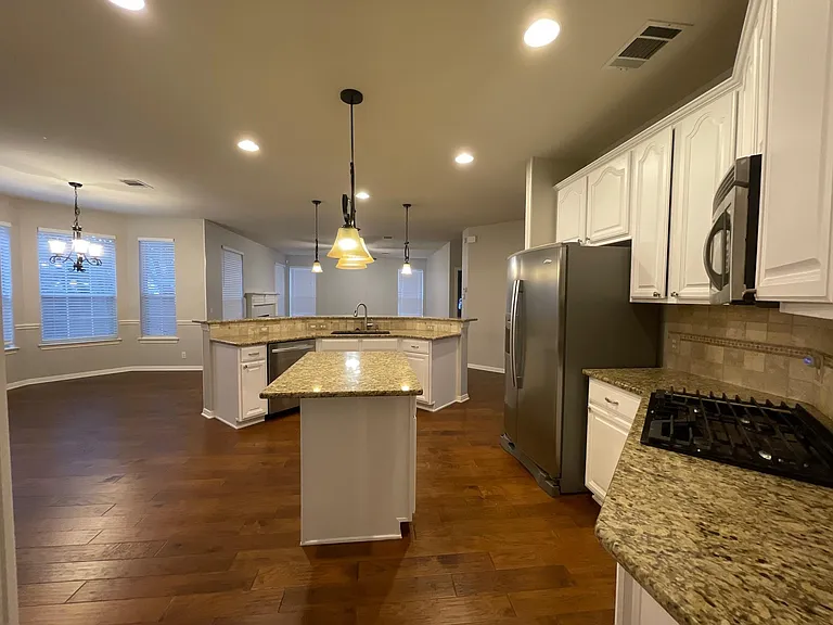 9919 Barbrook Dr — Photo 3