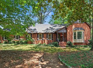 5221 Dutchman Dr, Raleigh, NC 27606