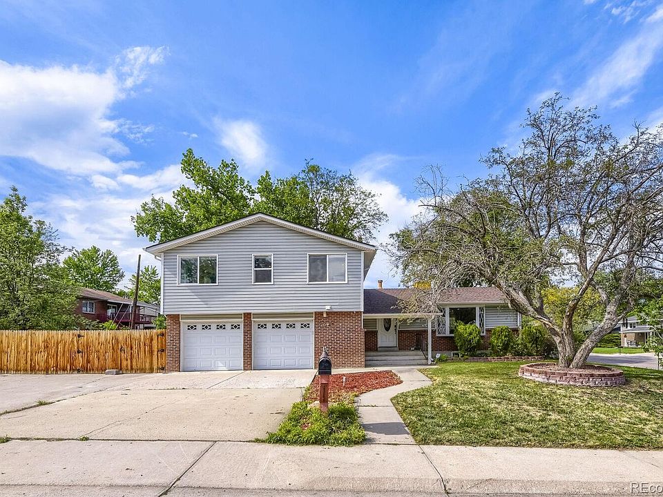 1st image of 7047 W 62nd Place
