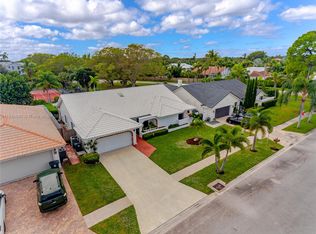 5030 Marina Cir, Boca Raton, FL 33486