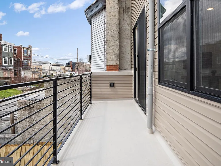 3108 Clifford St #A — Photo 9