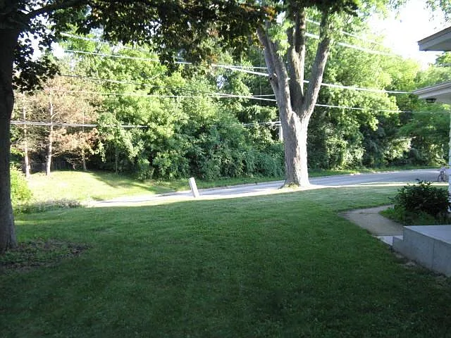 644 W South St — Photo 7