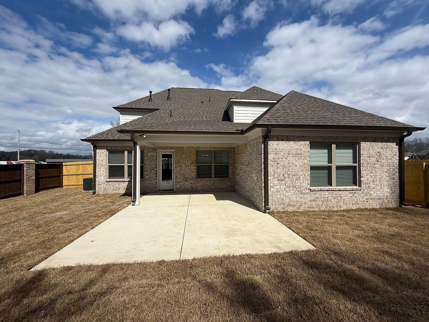 Brand New Built Home In Cordova, Tn! — Photo 3