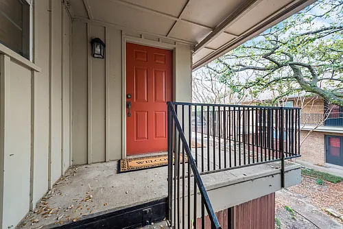 4211 Newton Ave #211 Photo 1 4211 Newton Ave #211 Photo 1