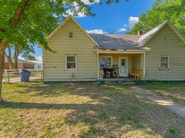 215 W C Ave, Kingman, KS 67068