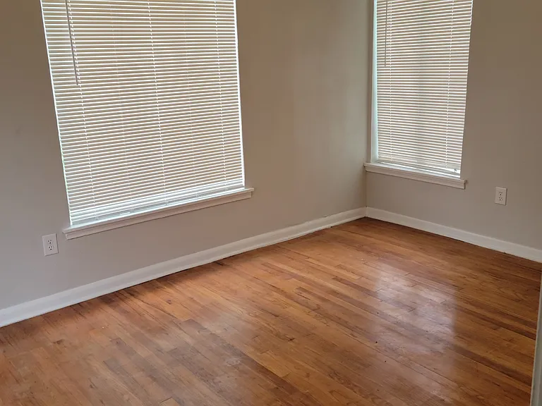 1528 Steves Ave #1 — Photo 14