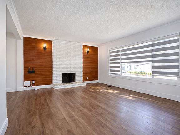 2nd image of 34249 Green Ave
