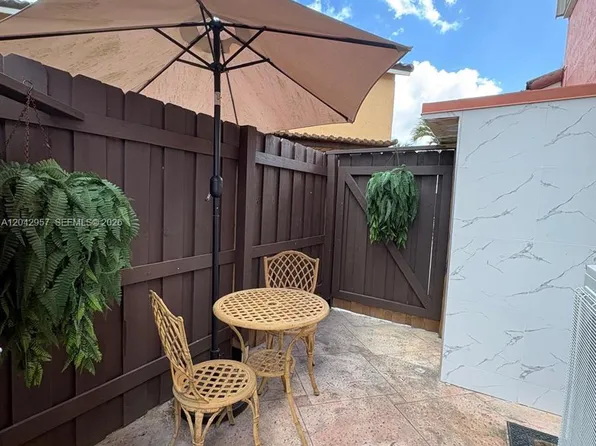 15470 SW 47th St #0, Miami, FL 33185