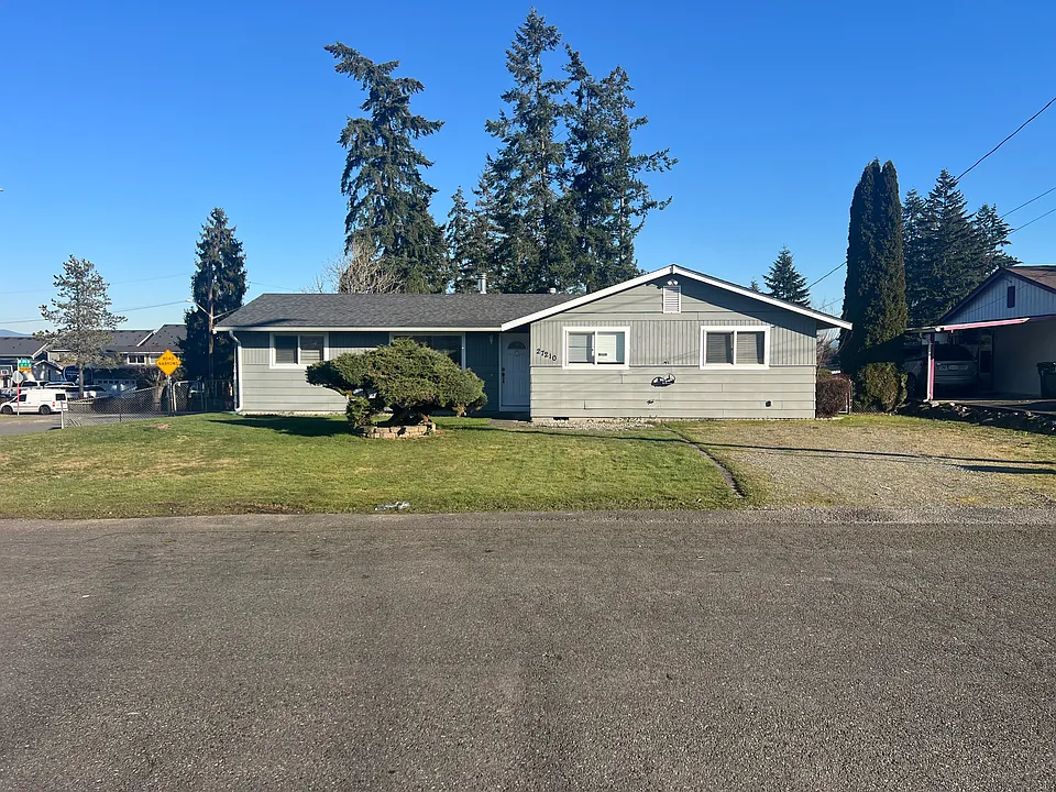 121st Ave SE