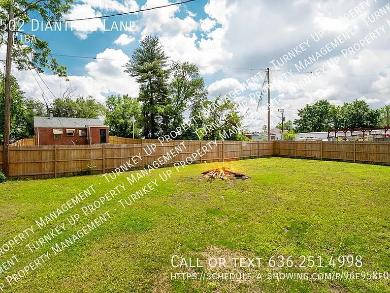 8502 Dianthus Ln — Photo 14